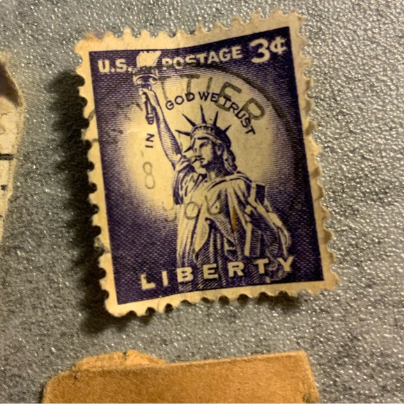 RARE VINTAGE 1954 Liberty stamp bundle - Picture 5 of 9